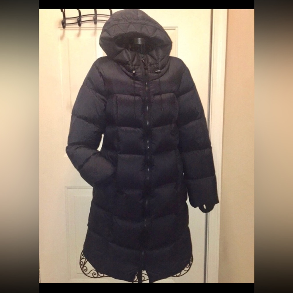 Women's Michael Kors M long, down, puffer coat. Black Puffer Coat